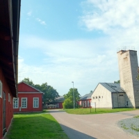 14 keskustaa