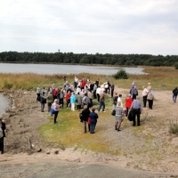 16 matkaa kertyi saarella jalanki
