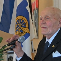 Alamyötäjä vapaa sana